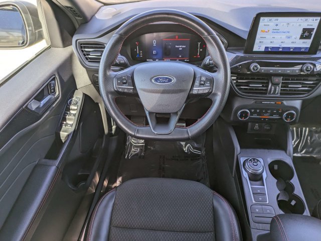 Used 2024 Ford Escape ST-Line FWD image 16