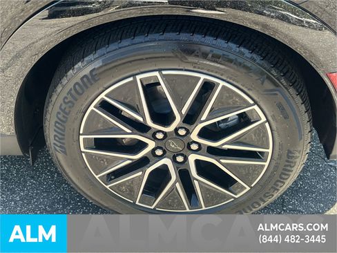 Used 2025 Ford Mustang Mach-E Premium RWD image 23
