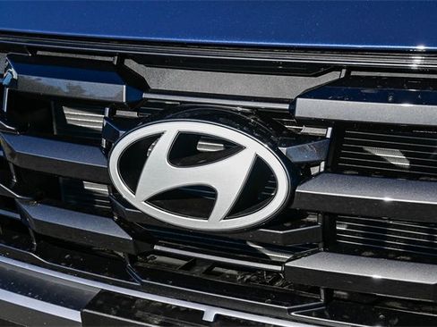 New 2026 Hyundai Tucson SEL image 3