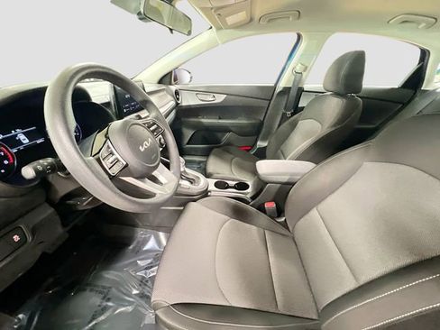 Certified 2023 Kia Forte LXS w/ LXS Technology Package image 19