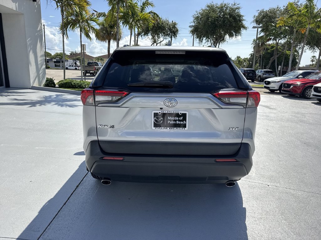 Used 2024 Toyota RAV4 XLE Premium FWD image 2