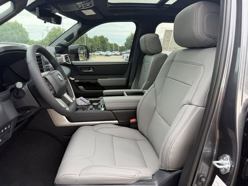 New 2026 Toyota Tundra Limited AWD/4WD image 27