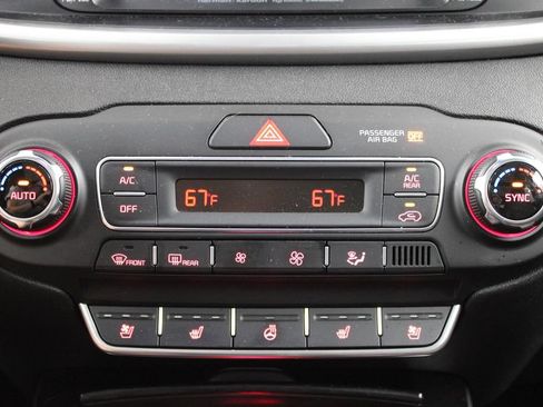 Used 2019 Kia Sorento SX w/ SX Touring Package AWD/4WD image 38