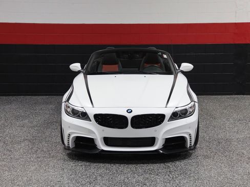 Used 2015 BMW Z4 sDrive35i image 12
