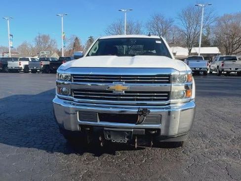 Used 2016 Chevrolet Silverado 2500 LT image 3