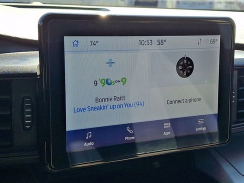 Used 2023 Ford Explorer XLT w/ Class IV Trailer Tow Package image 3