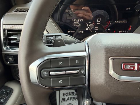 New 2026 GMC Yukon Elevation image 30