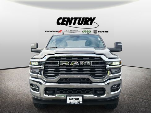 Used 2025 RAM 2500 Big Horn AWD/4WD image 9