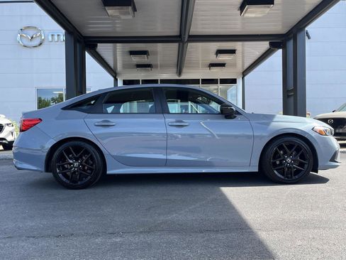 Used 2022 Honda Civic Sport image 4