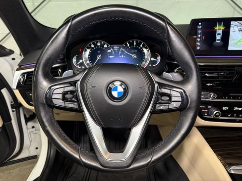 Used 2018 BMW 530i RWD image 14
