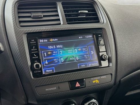 Used 2018 Mitsubishi Outlander Sport ES image 15