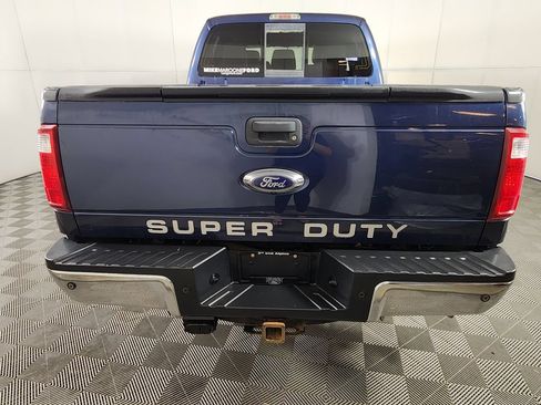 Used 2016 Ford F250 Lariat w/ Lariat Interior Package AWD/4WD image 6