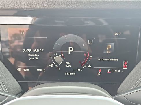 Certified 2025 GMC Yukon Denali AWD/4WD image 32