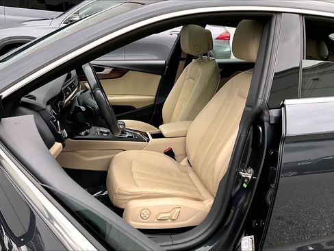 Used 2019 Audi A5 2.0T Premium Plus w/ Premium Plus image 7