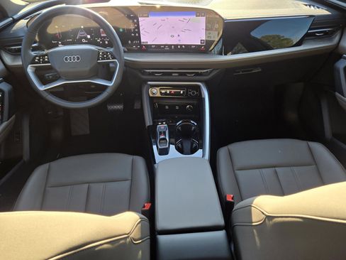 New 2025 Audi Q5 Premium Plus image 12