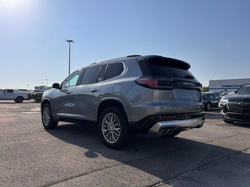 Used 2025 GMC Acadia Denali w/ LPO, Floor Liner Package AWD/4WD image 2