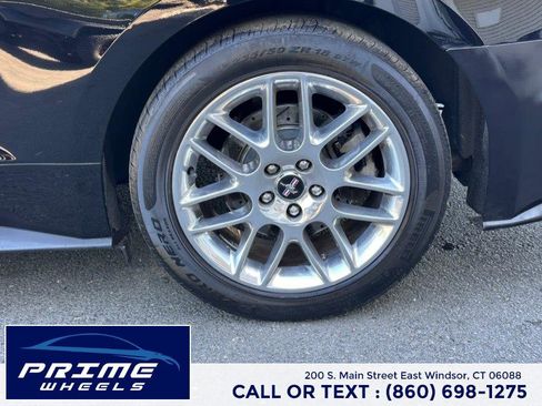 Used 2017 Ford Mustang Coupe RWD image 20