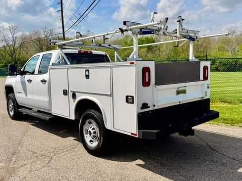 Used 2019 GMC Sierra 2500 4x4 Double Cab w/ Sierra Convenience Package image 3