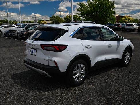 Certified 2023 Ford Escape Active w/ Tech Pack #2 AWD/4WD image 5