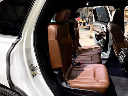 Used 2019 Audi Q7 2.0T Premium Plus AWD/4WD image 23