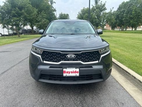 Certified 2021 Kia Sorento LX FWD image 4