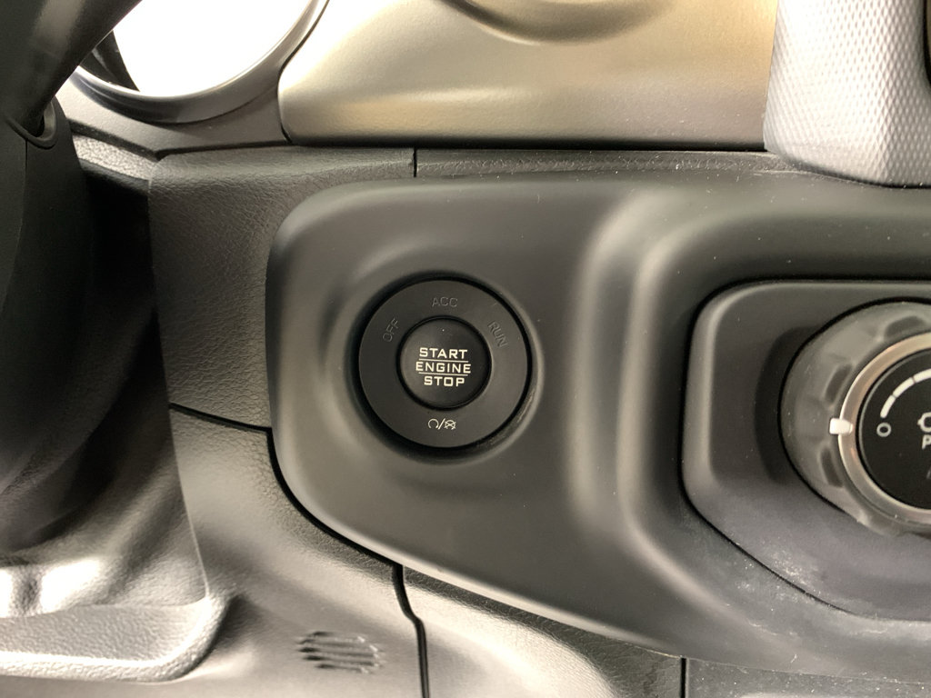 Used 2018 Jeep Wrangler Unlimited Sport S AWD/4WD image 18