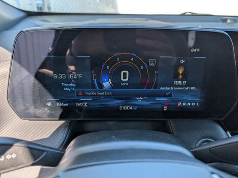 Used 2025 Chevrolet Equinox LT AWD/4WD image 10