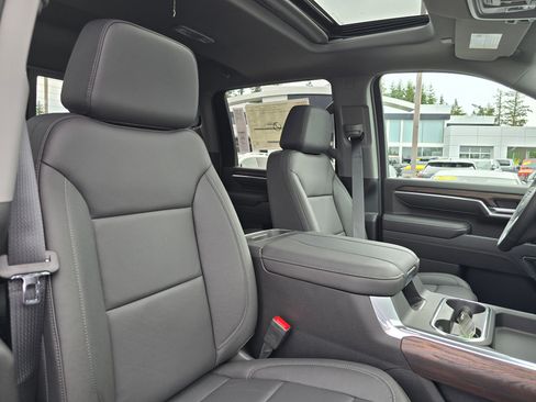 New 2026 GMC Sierra 2500 SLT w/ SLT Premium Package image 10