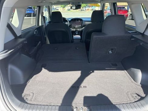 Certified 2023 Kia Soul EX FWD image 11