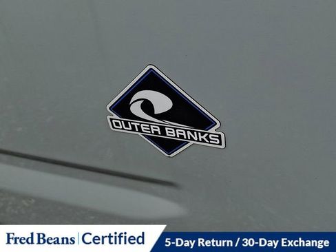 Used 2023 Ford Bronco Sport Outer Banks w/ Tech Package image 12