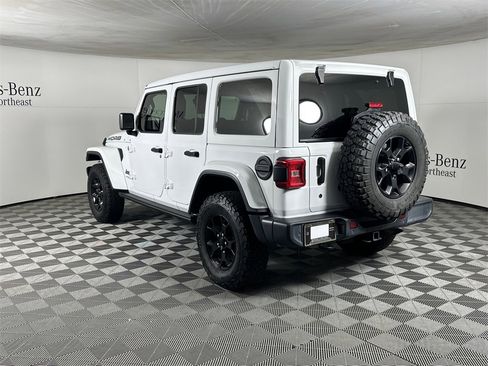 Used 2019 Jeep Wrangler Unlimited Sahara w/ Quick Order Package 24M Moab image 5