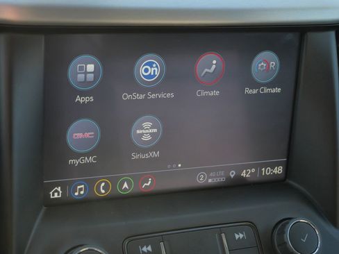 Used 2023 GMC Acadia SLT image 46