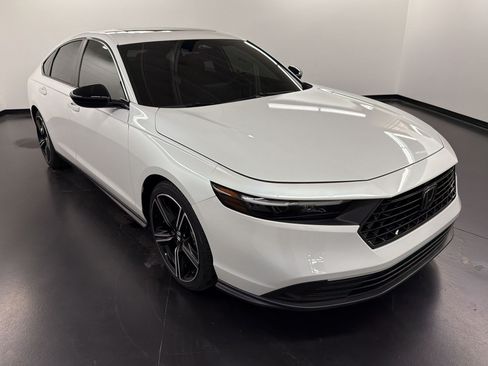 Certified 2023 Honda Accord Sport image 7