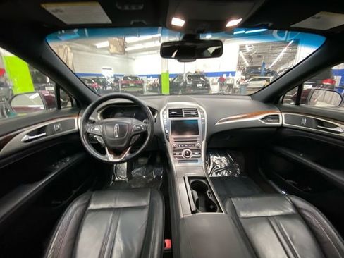 Used 2017 Lincoln MKZ Select w/ Select Plus Package AWD/4WD image 28