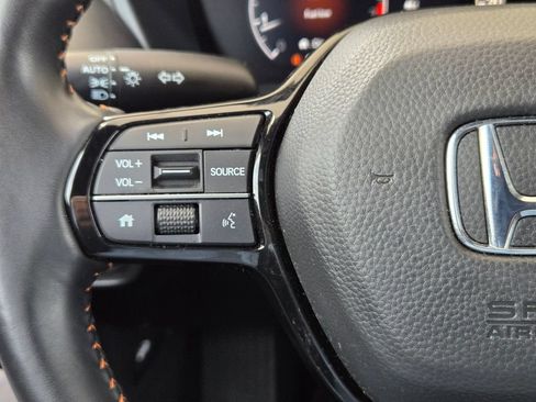 Certified 2025 Honda HR-V Sport image 20