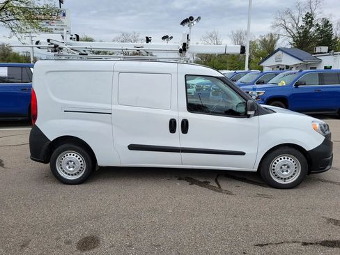 Used 2021 RAM ProMaster City Tradesman FWD image 2