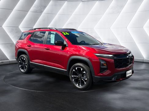 Certified 2026 Chevrolet Equinox RS w/ Convenience Package III FWD image 7