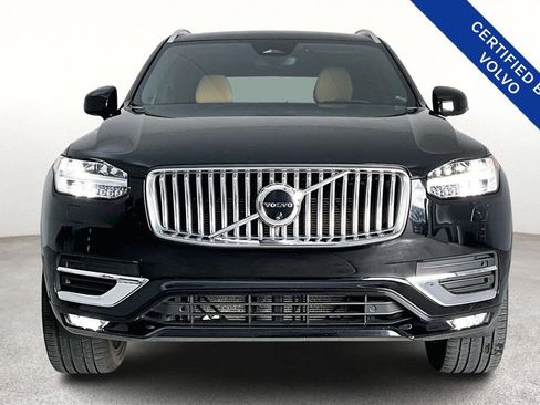Certified 2024 Volvo XC90 B6 Ultimate w/ Protection Package Premier image 5