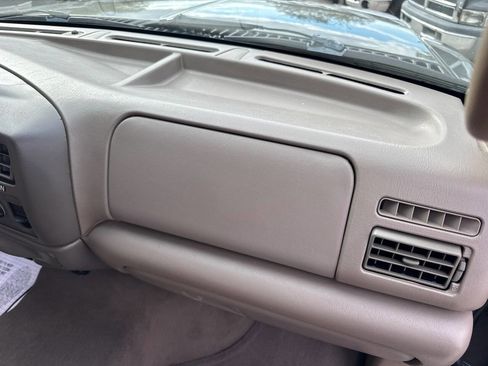 Used 2002 Ford Excursion Limited image 70