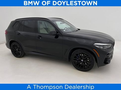 Certified 2022 BMW X5 xDrive40i w/ M Sport Package image 1
