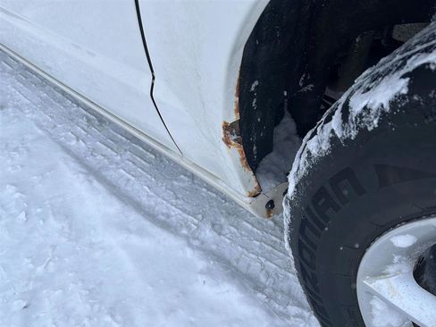 Used 2013 Dodge Grand Caravan SXT w/ UConnect Hands-Free Group image 7