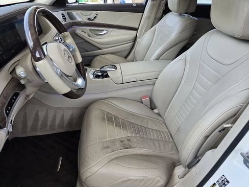 Used 2019 Mercedes-Benz S 560 4MATIC Sedan image 11