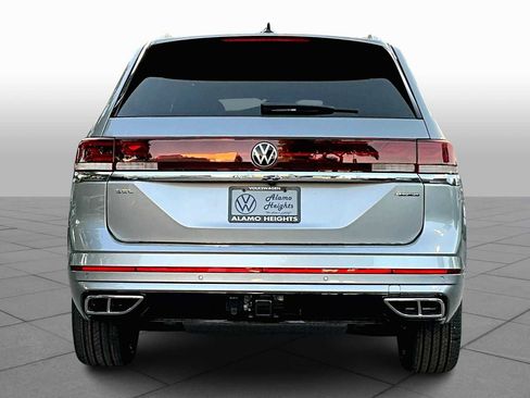 New 2025 Volkswagen Atlas SEL Premium R-Line image 4