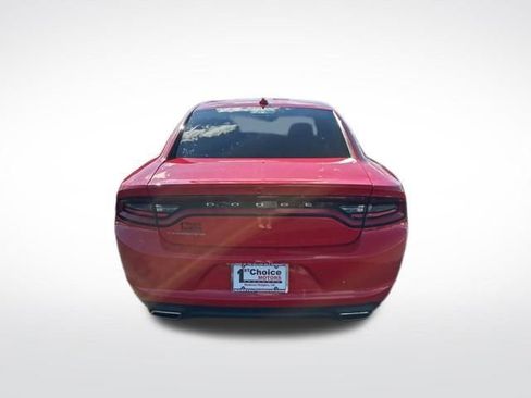 Used 2023 Dodge Charger SXT image 4