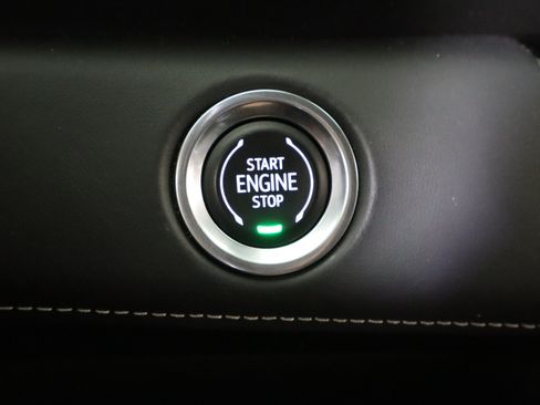Used 2023 Cadillac Escalade ESV Sport Platinum AWD/4WD image 35