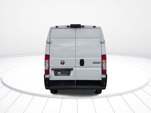 Used 2023 RAM ProMaster 2500 FWD image 4