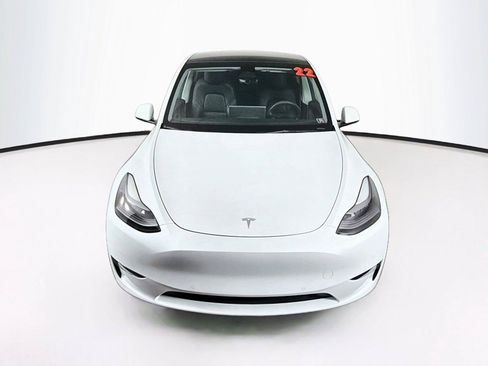 Used 2022 Tesla Model Y Performance AWD/4WD image 13