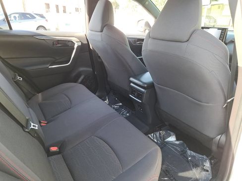 Used 2021 Toyota RAV4 SE w/ Weather & Moonroof Package AWD/4WD image 11