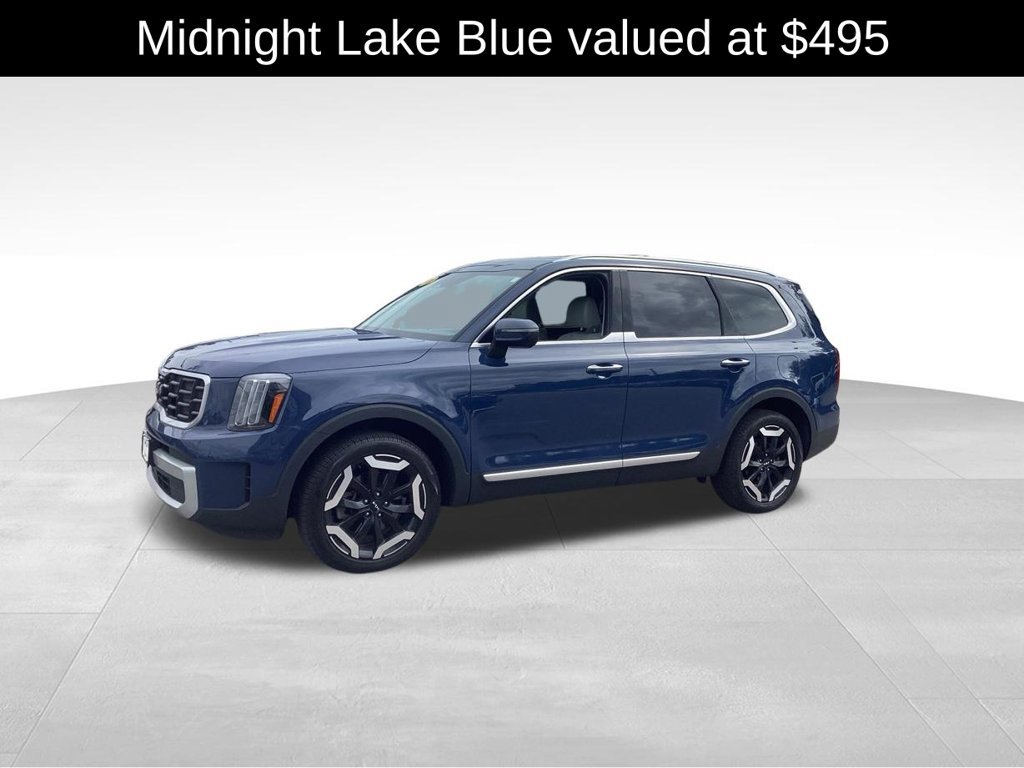 Used 2024 Kia Telluride S AWD/4WD image 3