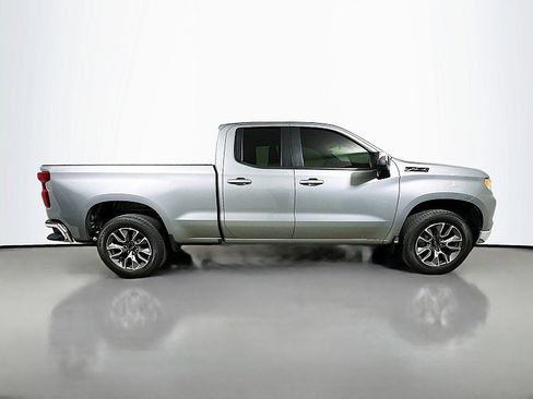 Used 2023 Chevrolet Silverado 1500 LT w/ Z71 Off-Road Package image 8